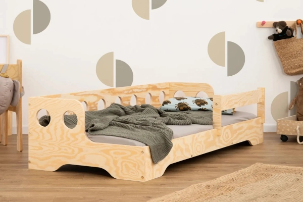 Bodenbett mit Rausfallschutz – sichere Lösung für Kinder - Smartwood